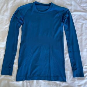 Swiftly Tech Long Sleeve Shirt (Hip Length)